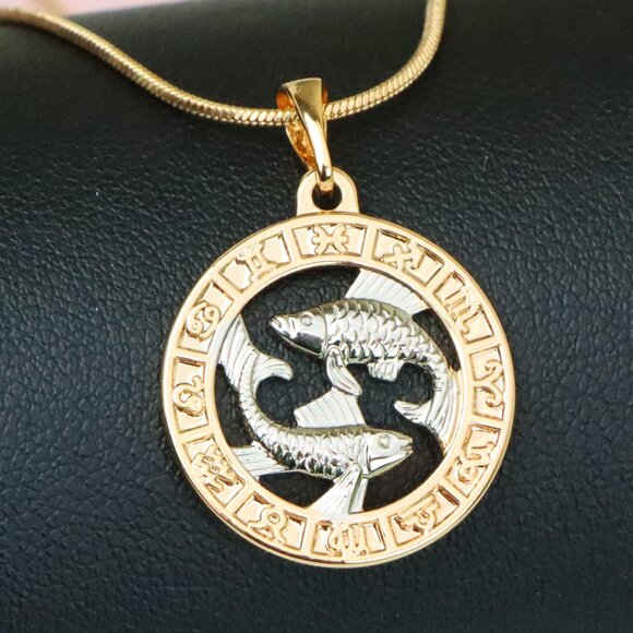 "Rose Gold Pisces Zodiac Pendant with Twin Fish Symbol Design, XPPT1456 - Picture 1 of 11